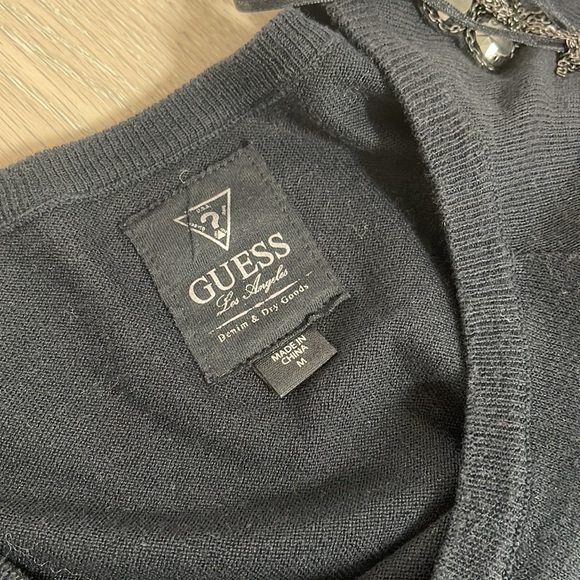 Guess black top with metallic decoration shoulder short sleeves - Picture 3 of 8